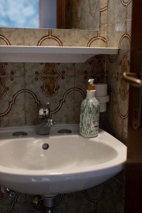 Hotel Villa Maris Rimini Bagian luar foto